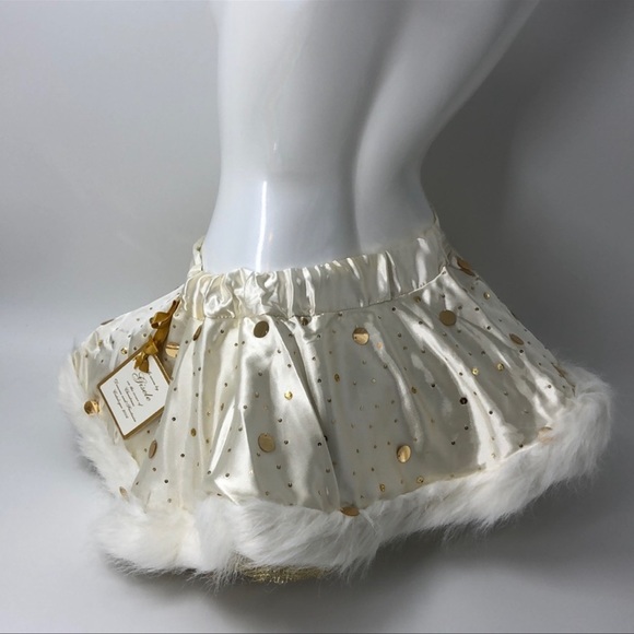 Victoria’s Secret Sexy Little Gisele Santa Costume Set - Picture 8 of 10